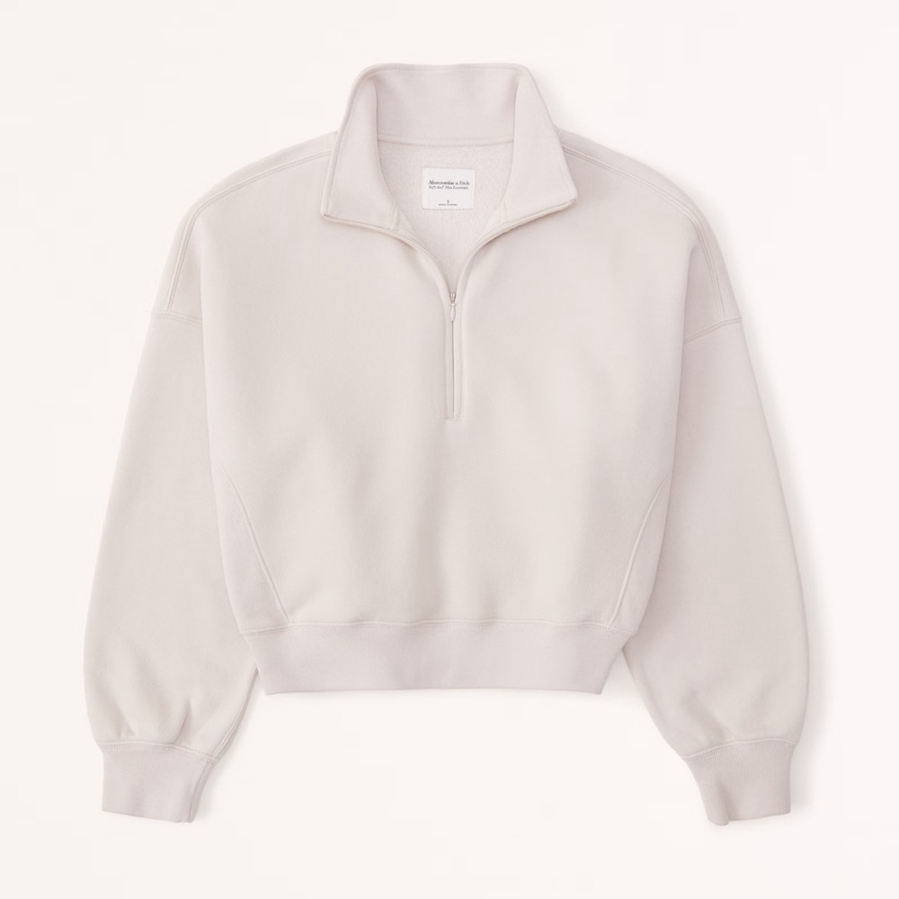 A&F Essentials Sunday Set